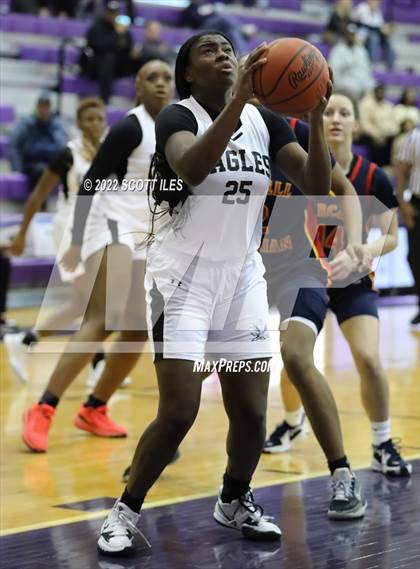 Thumbnail 2 in Example Academy vs Purcell Marian (OGBR Classic in the City) photogallery.
