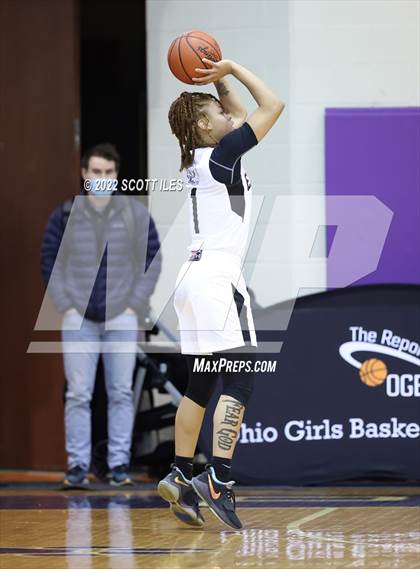 Thumbnail 1 in Example Academy vs Purcell Marian (OGBR Classic in the City) photogallery.