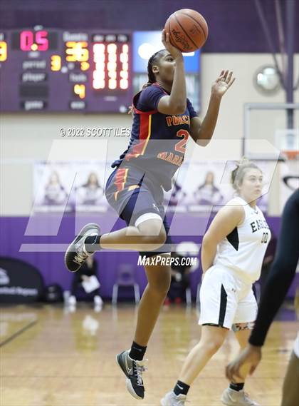 Thumbnail 3 in Example Academy vs Purcell Marian (OGBR Classic in the City) photogallery.