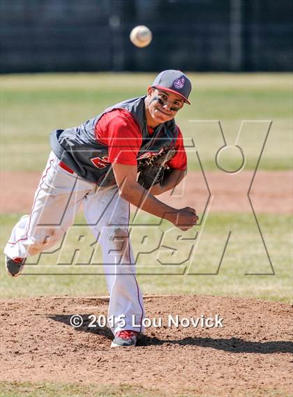 Thumbnail 3 in Cobre vs. Pojoaque Valley photogallery.