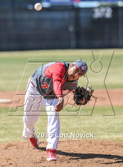 Thumbnail 1 in Cobre vs. Pojoaque Valley photogallery.