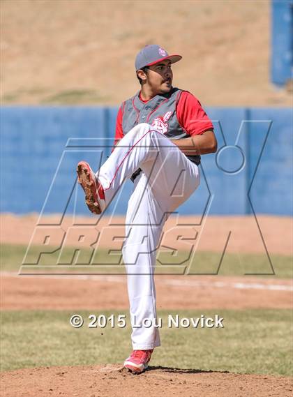 Thumbnail 1 in Cobre vs. Pojoaque Valley photogallery.