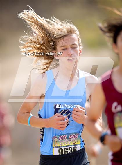 Thumbnail 3 in Mt SAC Invitational (Division 1 -  Race 78) photogallery.