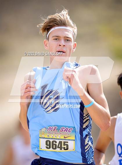 Thumbnail 1 in Mt SAC Invitational (Division 1 -  Race 78) photogallery.