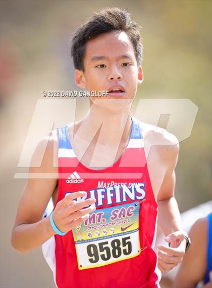 Thumbnail 3 in Mt SAC Invitational (Division 1 -  Race 78) photogallery.