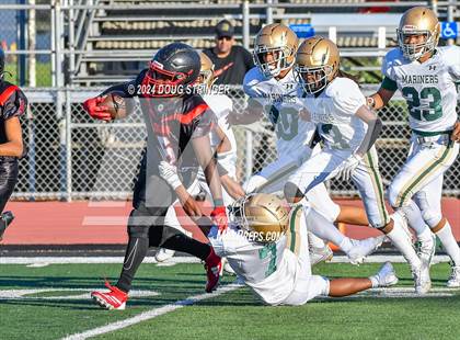 Thumbnail 3 in Moreau Catholic @ James Logan photogallery.