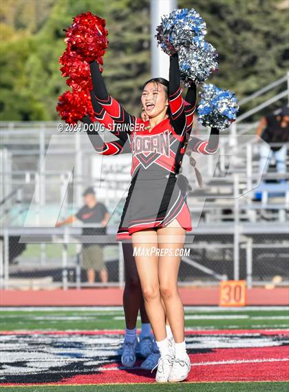 Thumbnail 3 in Moreau Catholic @ James Logan photogallery.