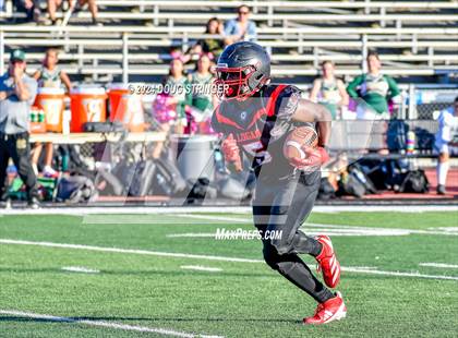 Thumbnail 3 in Moreau Catholic @ James Logan photogallery.