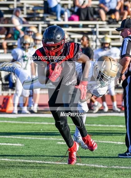 Thumbnail 2 in Moreau Catholic @ James Logan photogallery.