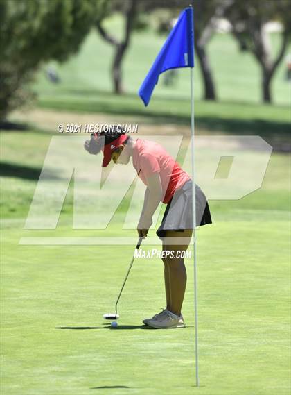 Thumbnail 1 in CIF-SS Girls D1 Team Golf Finals 1/2 photogallery.