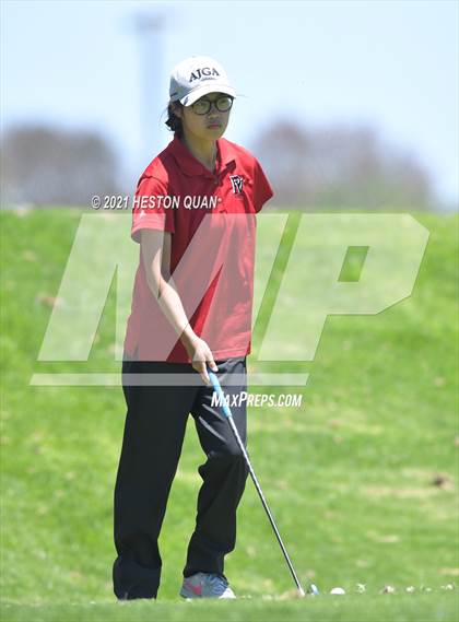 Thumbnail 1 in CIF-SS Girls D1 Team Golf Finals 1/2 photogallery.