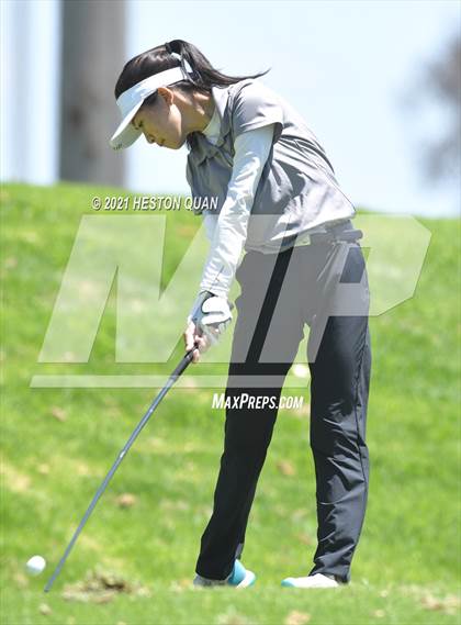 Thumbnail 1 in CIF-SS Girls D1 Team Golf Finals 1/2 photogallery.
