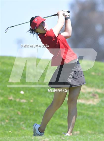 Thumbnail 1 in CIF-SS Girls D1 Team Golf Finals 1/2 photogallery.