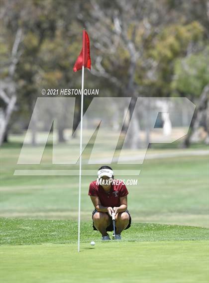 Thumbnail 2 in CIF-SS Girls D1 Team Golf Finals 1/2 photogallery.