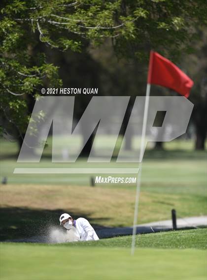 Thumbnail 3 in CIF-SS Girls D1 Team Golf Finals 1/2 photogallery.