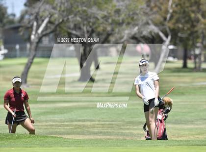 Thumbnail 3 in CIF-SS Girls D1 Team Golf Finals 1/2 photogallery.