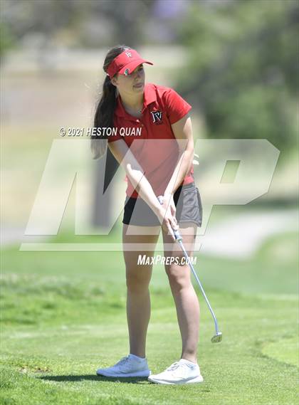 Thumbnail 3 in CIF-SS Girls D1 Team Golf Finals 1/2 photogallery.