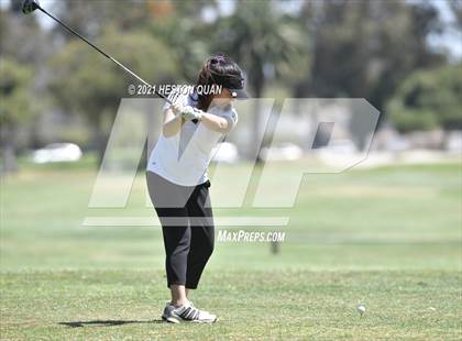 Thumbnail 3 in CIF-SS Girls D1 Team Golf Finals 1/2 photogallery.