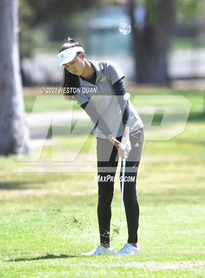 Thumbnail 1 in CIF-SS Girls D1 Team Golf Finals 1/2 photogallery.