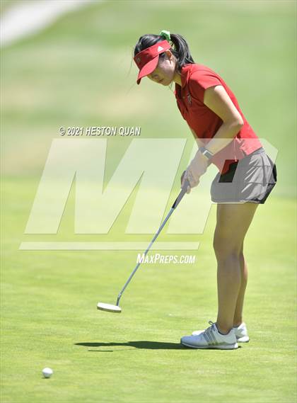 Thumbnail 1 in CIF-SS Girls D1 Team Golf Finals 1/2 photogallery.