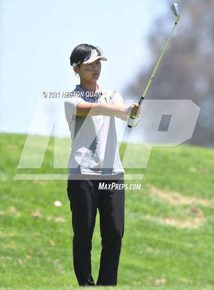 Thumbnail 1 in CIF-SS Girls D1 Team Golf Finals 1/2 photogallery.