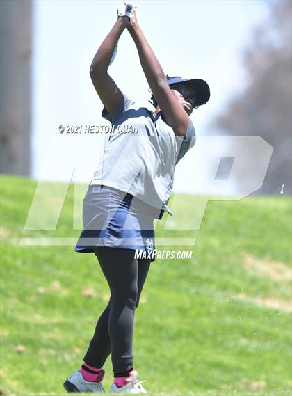 Thumbnail 3 in CIF-SS Girls D1 Team Golf Finals 1/2 photogallery.