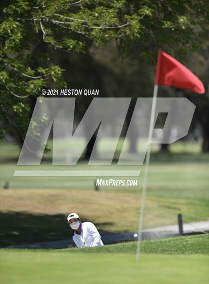 Thumbnail 3 in CIF-SS Girls D1 Team Golf Finals 1/2 photogallery.