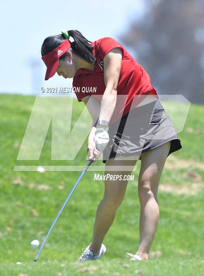Thumbnail 3 in CIF-SS Girls D1 Team Golf Finals 1/2 photogallery.
