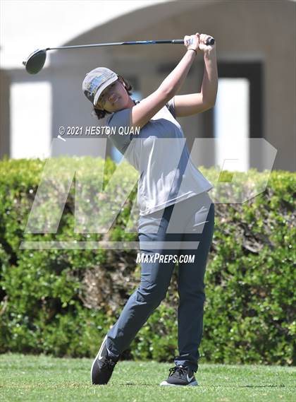 Thumbnail 1 in CIF-SS Girls D1 Team Golf Finals 1/2 photogallery.