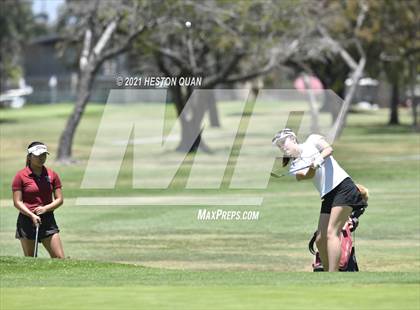 Thumbnail 1 in CIF-SS Girls D1 Team Golf Finals 1/2 photogallery.
