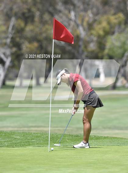 Thumbnail 1 in CIF-SS Girls D1 Team Golf Finals 1/2 photogallery.