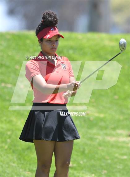 Thumbnail 3 in CIF-SS Girls D1 Team Golf Finals 1/2 photogallery.