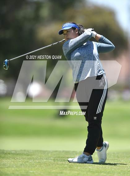 Thumbnail 1 in CIF-SS Girls D1 Team Golf Finals 1/2 photogallery.