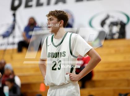 Thumbnail 3 in Antioch vs. St. Patrick-St. Vincent (Simply Showdown) photogallery.