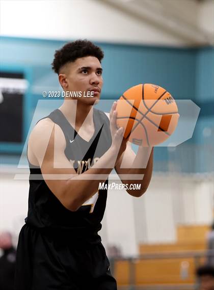 Thumbnail 2 in Antioch vs. St. Patrick-St. Vincent (Simply Showdown) photogallery.
