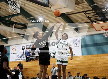 Thumbnail 3 in Antioch vs. St. Patrick-St. Vincent (Simply Showdown) photogallery.