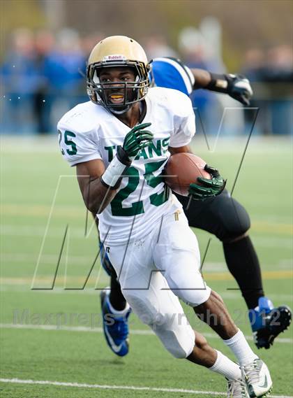 Thumbnail 1 in Boylan vs. Lake Zurich (IHSA 7A Quarterfinal) photogallery.