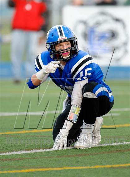 Thumbnail 3 in Boylan vs. Lake Zurich (IHSA 7A Quarterfinal) photogallery.