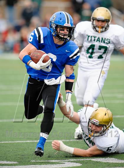 Thumbnail 1 in Boylan vs. Lake Zurich (IHSA 7A Quarterfinal) photogallery.