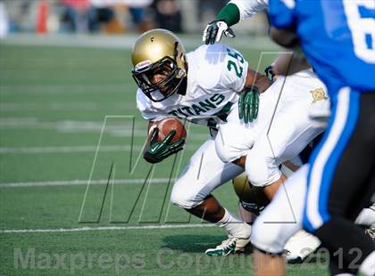 Thumbnail 3 in Boylan vs. Lake Zurich (IHSA 7A Quarterfinal) photogallery.