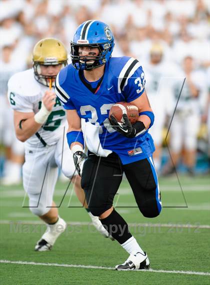 Thumbnail 2 in Boylan vs. Lake Zurich (IHSA 7A Quarterfinal) photogallery.