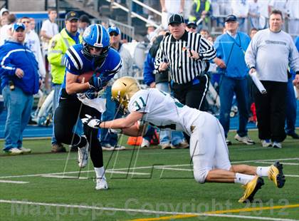 Thumbnail 2 in Boylan vs. Lake Zurich (IHSA 7A Quarterfinal) photogallery.
