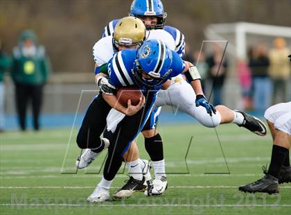 Thumbnail 3 in Boylan vs. Lake Zurich (IHSA 7A Quarterfinal) photogallery.