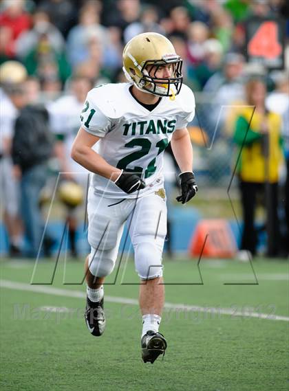 Thumbnail 2 in Boylan vs. Lake Zurich (IHSA 7A Quarterfinal) photogallery.