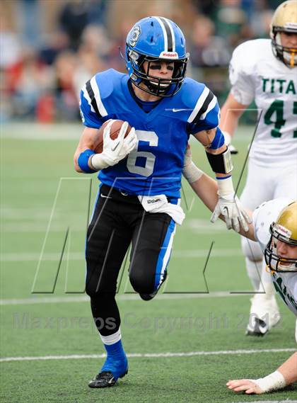 Thumbnail 3 in Boylan vs. Lake Zurich (IHSA 7A Quarterfinal) photogallery.