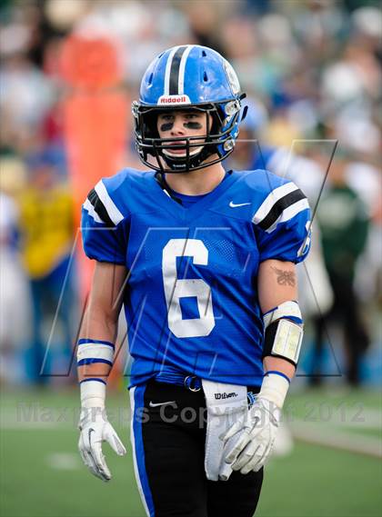 Thumbnail 1 in Boylan vs. Lake Zurich (IHSA 7A Quarterfinal) photogallery.