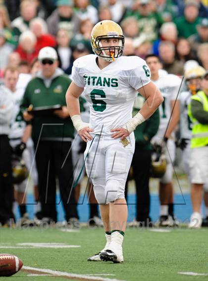 Thumbnail 2 in Boylan vs. Lake Zurich (IHSA 7A Quarterfinal) photogallery.