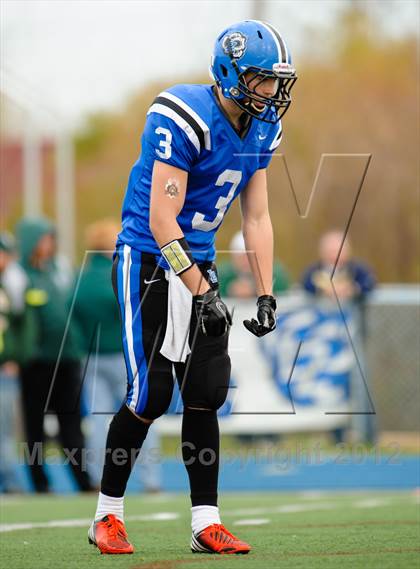 Thumbnail 2 in Boylan vs. Lake Zurich (IHSA 7A Quarterfinal) photogallery.