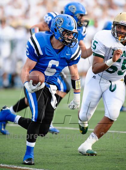 Thumbnail 1 in Boylan vs. Lake Zurich (IHSA 7A Quarterfinal) photogallery.