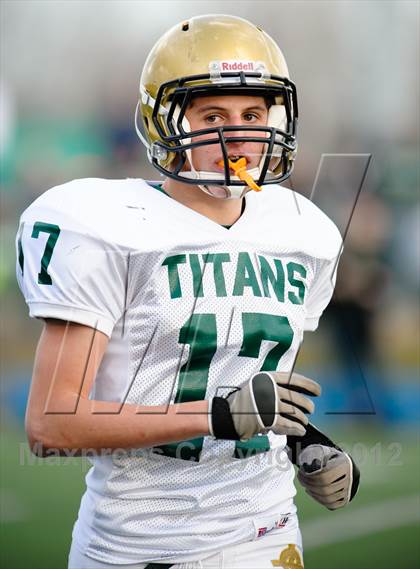Thumbnail 3 in Boylan vs. Lake Zurich (IHSA 7A Quarterfinal) photogallery.